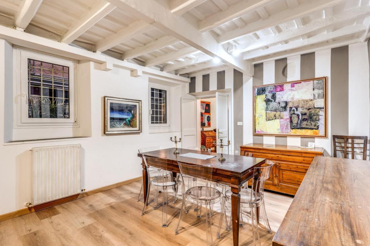 Lovely Spacious Apartment Near The Colosseum ローマ エクステリア 写真