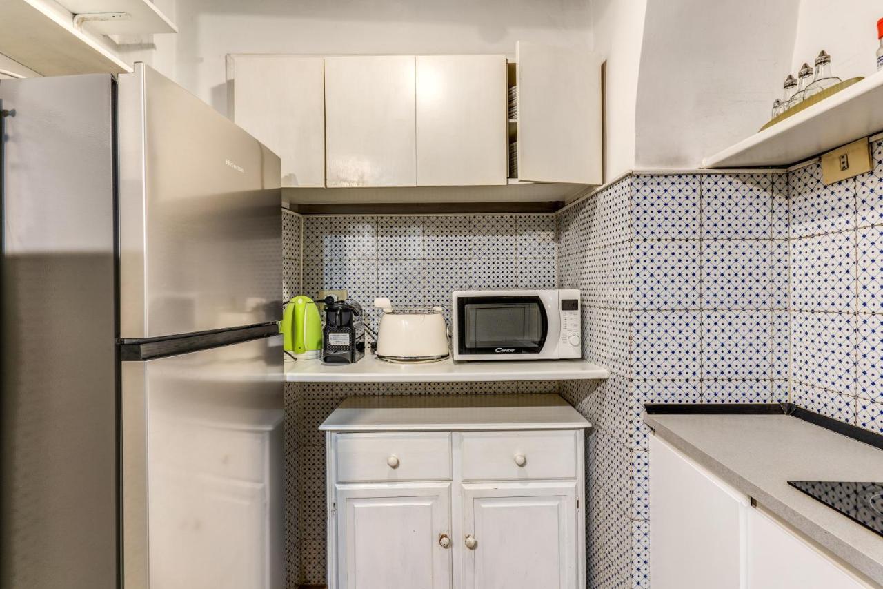 Lovely Spacious Apartment Near The Colosseum ローマ エクステリア 写真