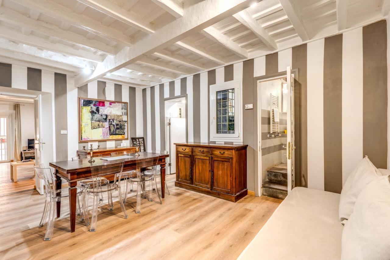 Lovely Spacious Apartment Near The Colosseum ローマ エクステリア 写真